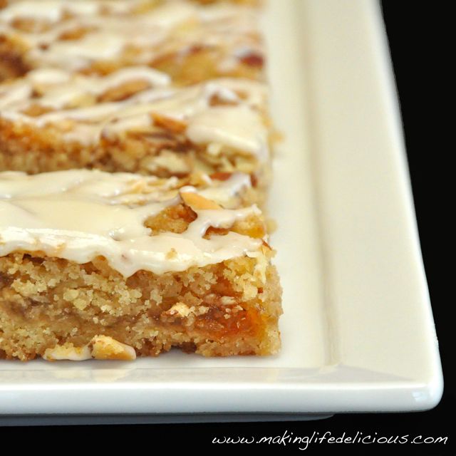 Apricot Almond Bars:  Super Special Secret Recipe