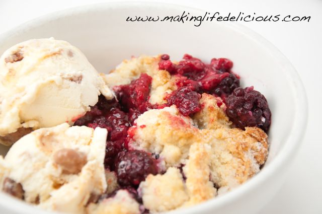 Blackberry Raspberry Cobbler:  Sweet Memories