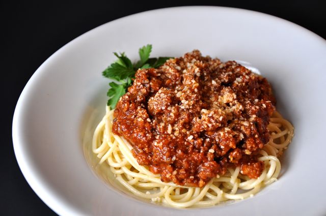 Oma’s One-Hour Homemade Spaghetti Sauce
